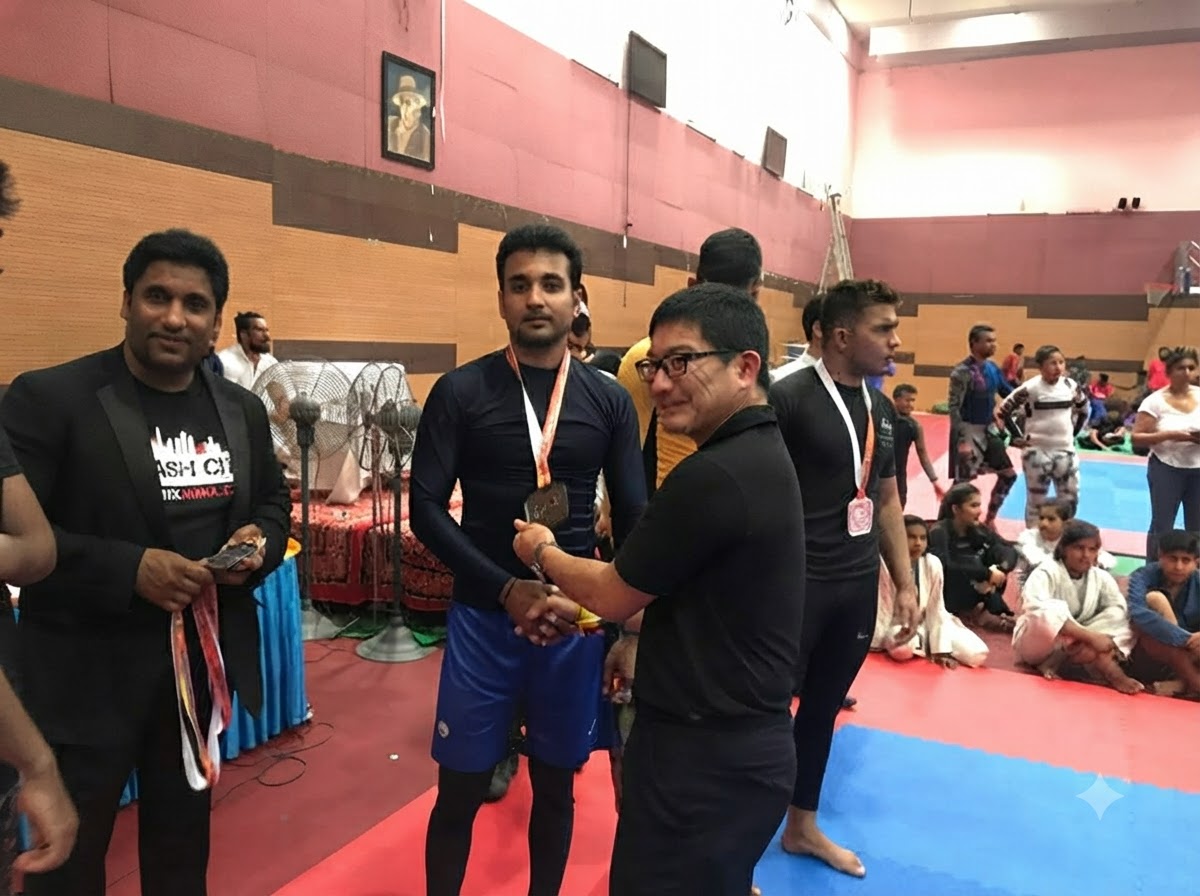 Golds Combat Fight competitor receiving a medal